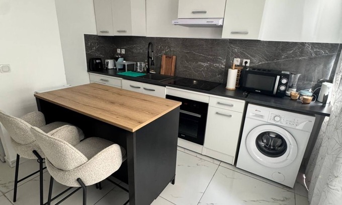 Pointe-a-Pitre Apartamento | Welcome to MBA HOUSE - Relaxation & Comfort in Guadeloupe!