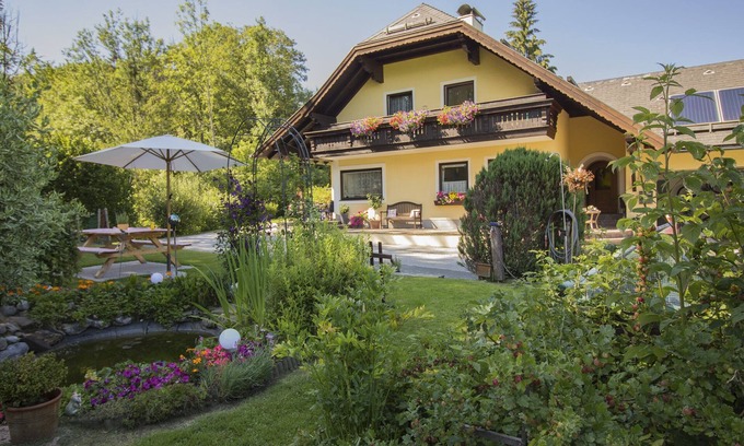 Faistenau Apartamento | Bienvenido a nuestro apartamento Claudia