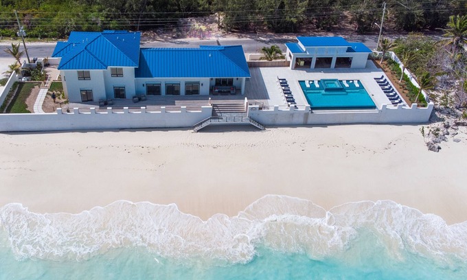 Tar Bay Casa | Bienvenido a Sandy Bum Relájese en el lujo en Tar Bay Beach (7 habitaciones)
