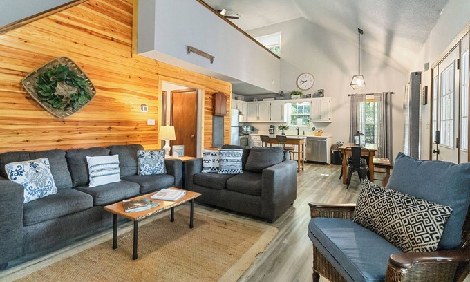 Sloans Valley Casa | Tiempo de Steeling (304C)