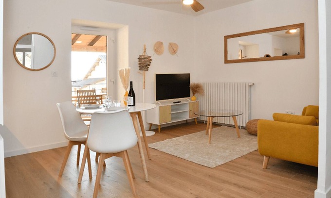 La Cote-Saint-Andre Casa | Welcome to the" Domaine des étoiles" Enjoy a moment of escape and fun!