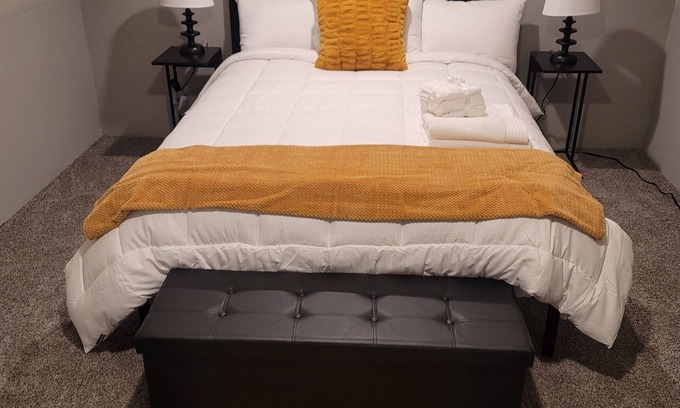 Detroit Casa | Welcome to "The Hive!"