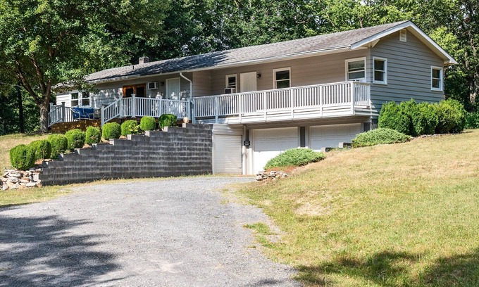 Boyce Casa | Welcome to the Ladybug Retreat!
