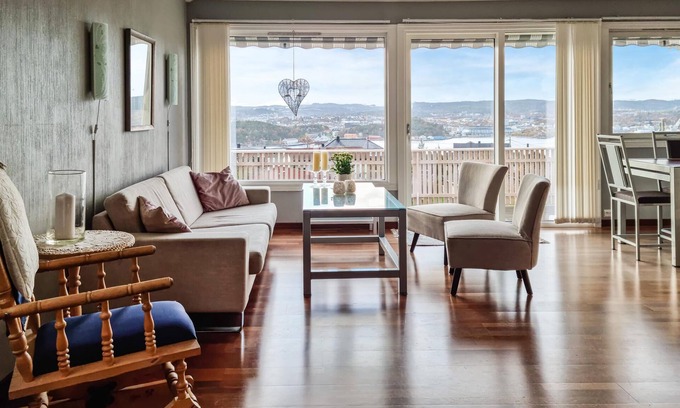 Kristiansand Casa | Alojamiento de 4 habitaciones en Kristiansand
