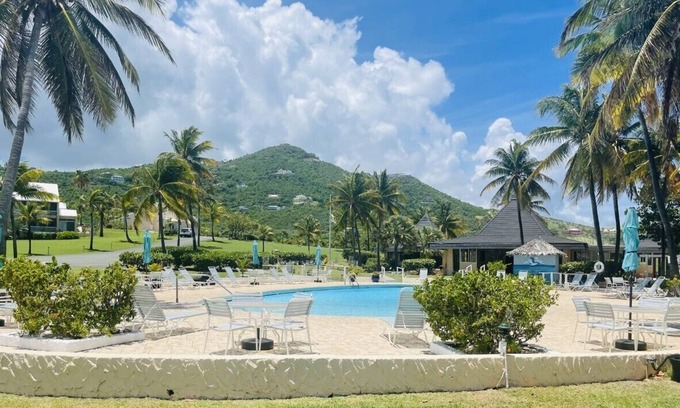 Estate Salt River Condominio | Welcome to Turtle's Nest of Gentle Winds Condominiums! 2 bedrooms, 2 baths! Pool and beach access!