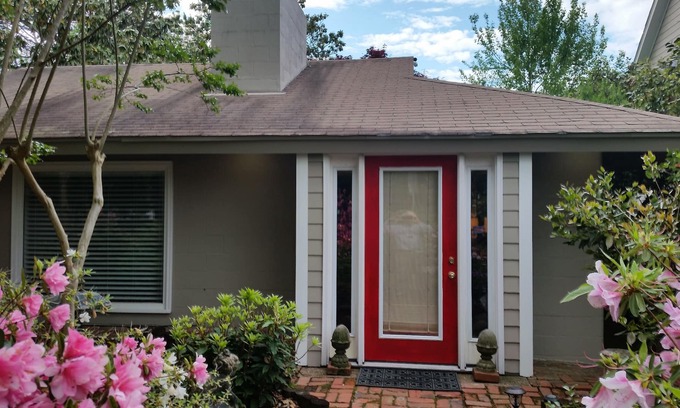 Northeast Virginia Beach Cabaña | Bienvenido a "Water Oak Cottage"