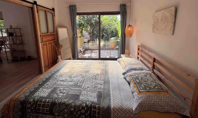 Fethiye Casa | Welcome to Yellowstone in Jungle Oak House