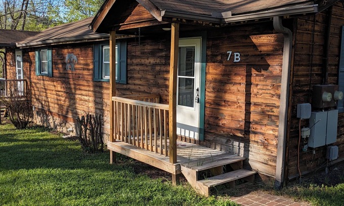 Candler Apartamento | Welcome to your cozy retreat near Asheville