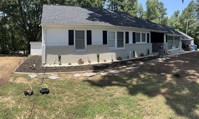 Albemarle Casa | Welcome to Your Enchanting 3-Bedroom Home in Charming Albemarle-North Carolina
