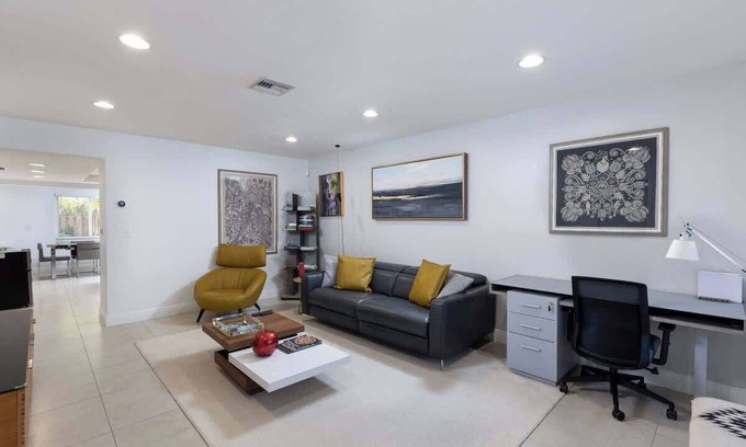 East Fort Lauderdale Casa | Welcome to Your Fort Lauderdale Retreat 2bed 2bath