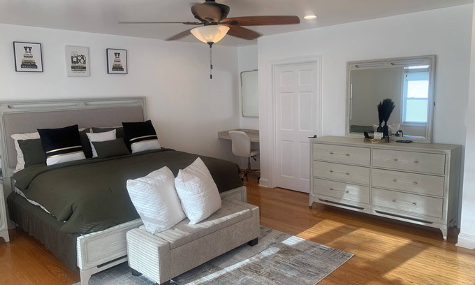 Eastside Casa | Welcome Traveling Nurses and Family’s to my3 bedroom 2 bathroom cozy home