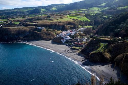 Ribeira Grande Apartamento | WelcomeBuddy - Casa da Praia - Moinhos Beach
