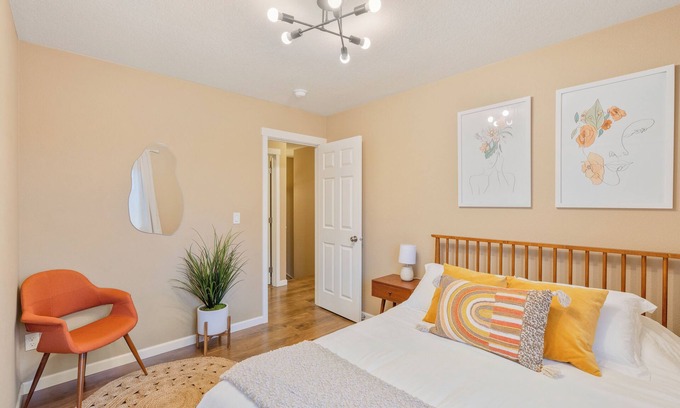 Mount Tabor Casa | Welcoming Space - 4Bed / 3.5Bath Steps from Mt. Tabor Park