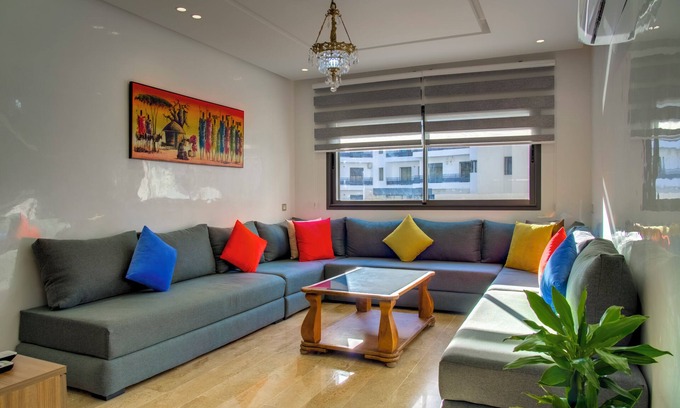 Cite Al Mohammadi Apartamento | well-appointed apartment, 7-minute drive from the beach and water park.