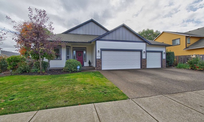 Carlton Casa | Well Appointed Spaces | Tons of Charm