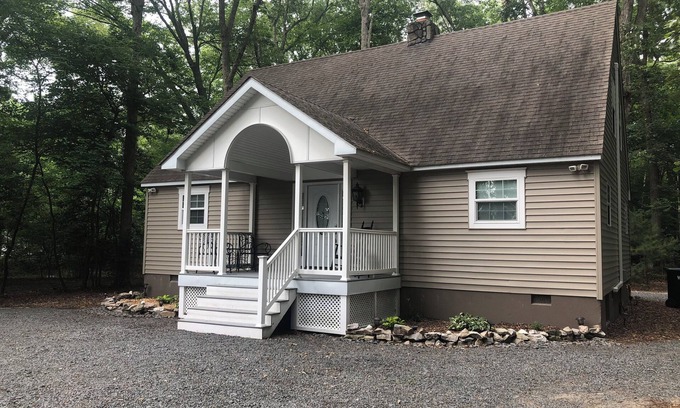Frankford Casa | Well shaded relaxing retreat with Bethany Beach only 5.3 miles away!