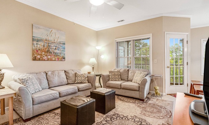 Rehoboth Beach Casa | Well-stocked Creekwood townhome with pool, balcony, board games, W/D, & AC