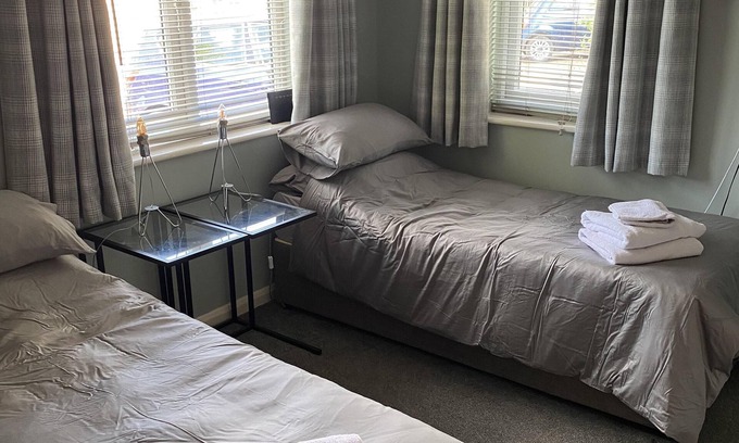 Tring Casa | Wellbrook Rooms