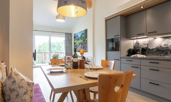 Haus im Ennstal Apartamento | Wellness apartment with a SW-balcony