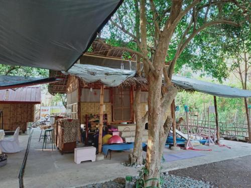 Luna Otro | WELLNESS & FITNESS IN LIFE LA UNION fan kubo 4 pax 1 min to beach