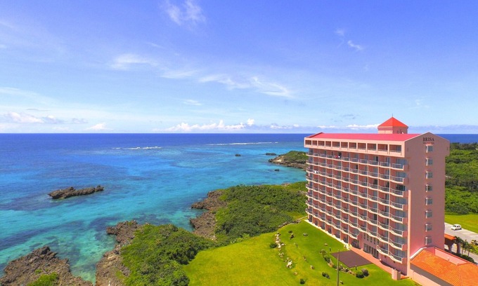 Ueno Condominio | Wellness Villa BRISA