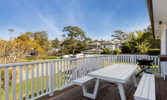 Gerringong Casa | Werri Heights - great family home including your pet