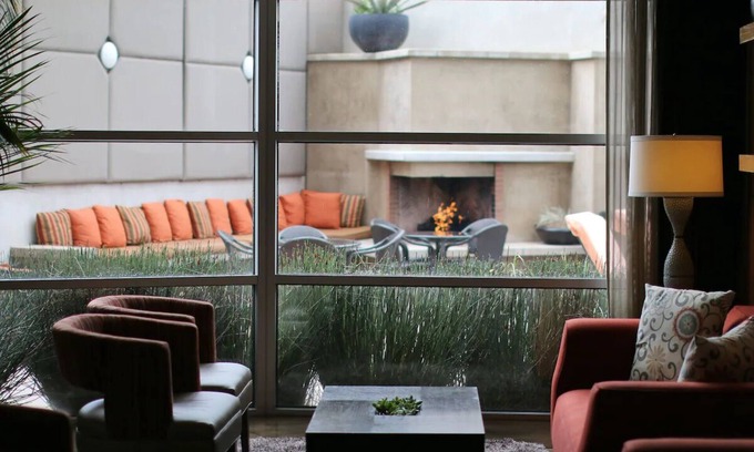 Los Angeles Hotel | West Coast Double Room at Hotel Angeleno w/ Outdoor Pool, Iconic LA Skyline!