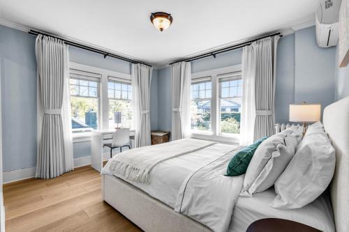 Shaughnessy Casa | West King Edward Luxury Guest Home