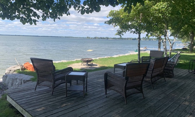 West Lake Cabaña | West Lake Cottage