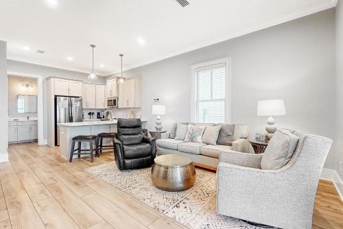 Gulf Shores Casa | West Side Cottage #Q - Coastal Casa