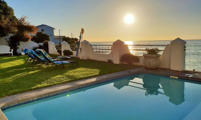 Gordon's Bay Casa | Westbank Private Beach Villa - 4 bedroom with Private Pool Right on the water!
