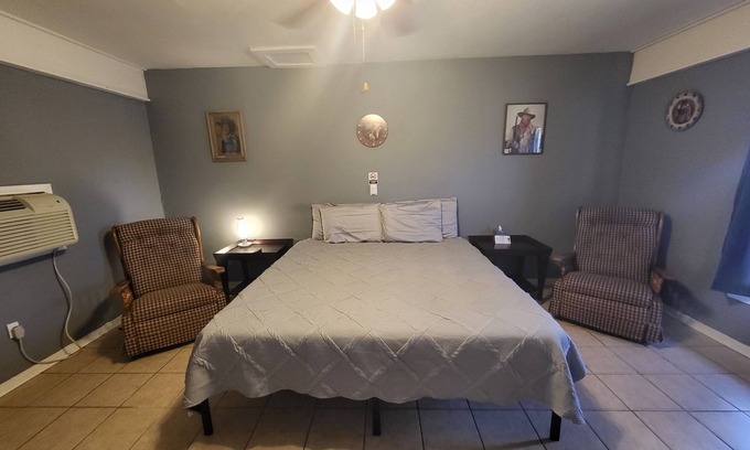 Buchanan Dam Cabina | Western Suite