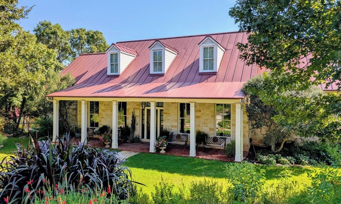 Westlake Highlands Casa | Westlake Retreat Only 5 Miles from Downtown Austin