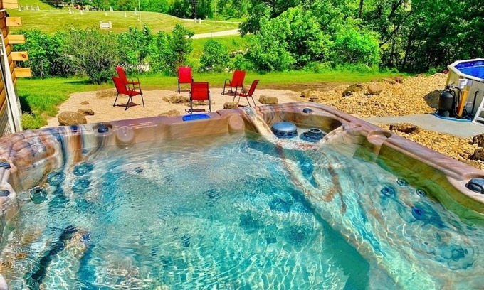Harpers Ferry Cabina | Wexford Hollow... 6 Bedroom Cabin w/ Pool & Hot Tub