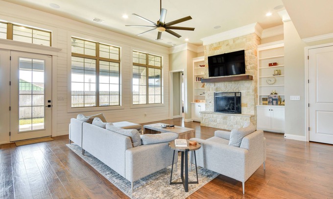 Amarillo Casa | WFH-Friendly Amarillo Home w/ Furnished Patio!