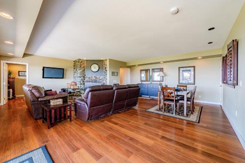 Trinidad Casa | Whale Rock Suite #2