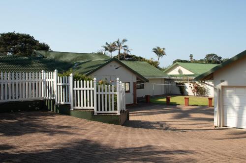 Sea Park Casa | whales tail