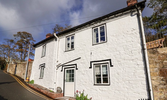 Llangollen Cabaña | WHARF COTTAGE, family friendly, with a garden in Llangollen