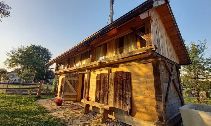Metlika Apartamento | Where it once was a place for pigs, now you can enjoy in peace and comfort.
