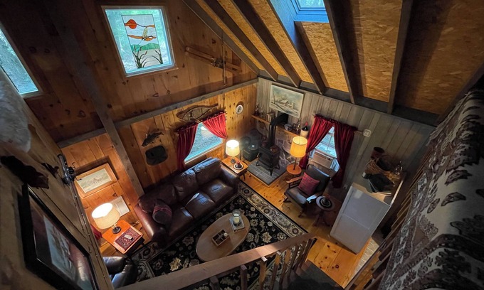 Huntingdon Cabina | Unplug, Relax and Reconnect.