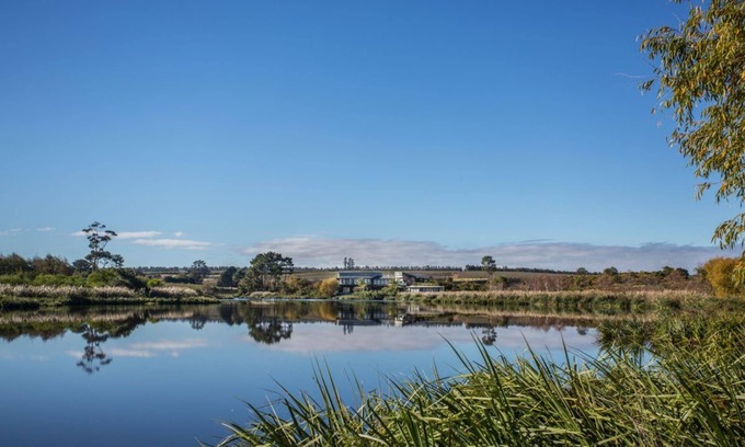 Elgin Casa | Where wine meets the sky- Elgin's finest private estate