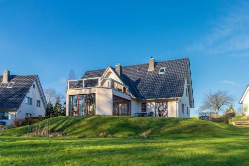 Buschvitz Apartamento | Whg-1-Schwalbennest-Ferienhaus-Am-Boddenufer-Buschvitz
