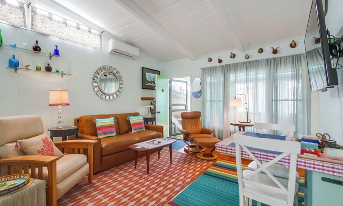Ocean Beach Cabaña | Alquiler de vacaciones en Whimsical Beach