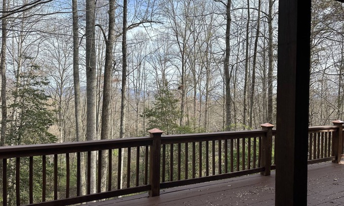 Franklin Casa | Whippoorwill's Nest in the Smoky Mountains