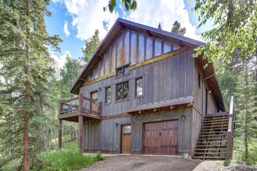 Deadwood Casa | Whiskey Barrel Cabin