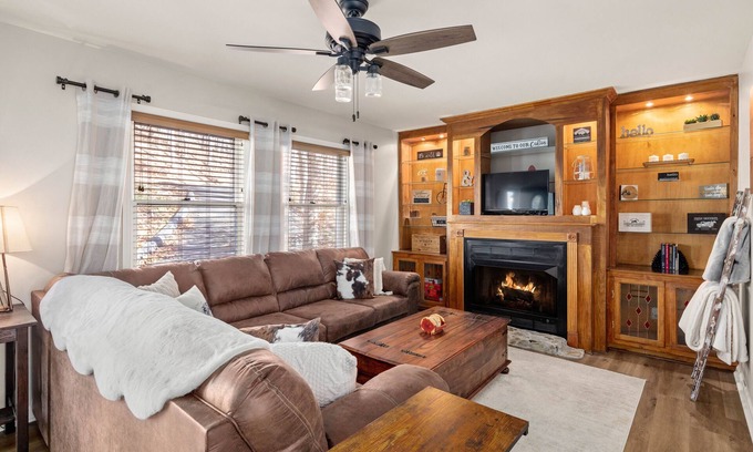 Lake Lure Cabina | Whiskey Woods - Mr Lake Lure Vacation Rentals