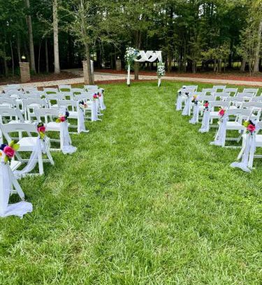 Greensboro Casa | Whisper Chateau Weddings Reunions Groups 75 Plus