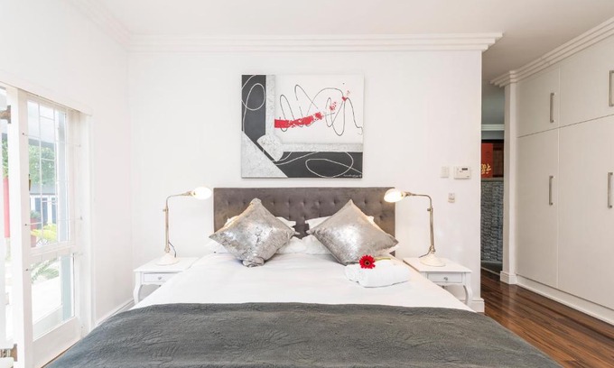 Humewood Casa | Whispering Palms