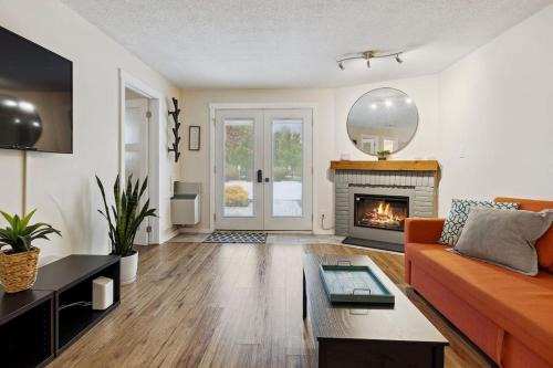 Collingwood Apartamento | Whispering Pines Escape