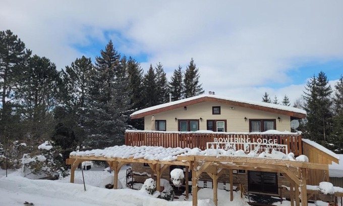 The Blue Mountains Apartamento | Whispering Pines Suite at The Bowering Lodge